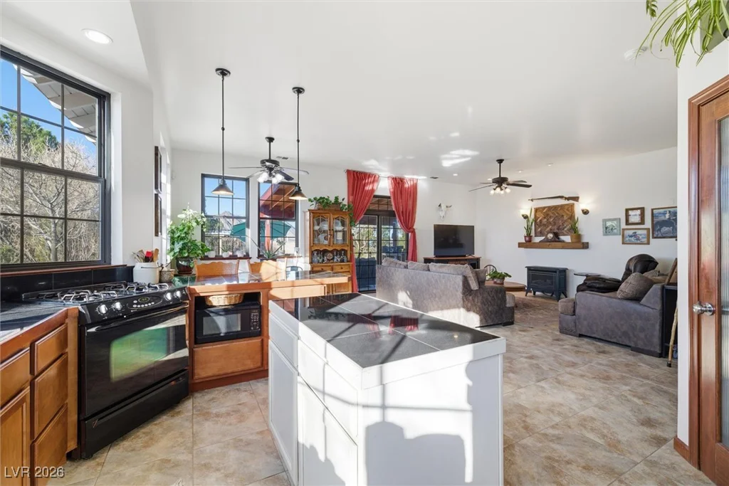 3450 Utah, Pahrump, NV 89060