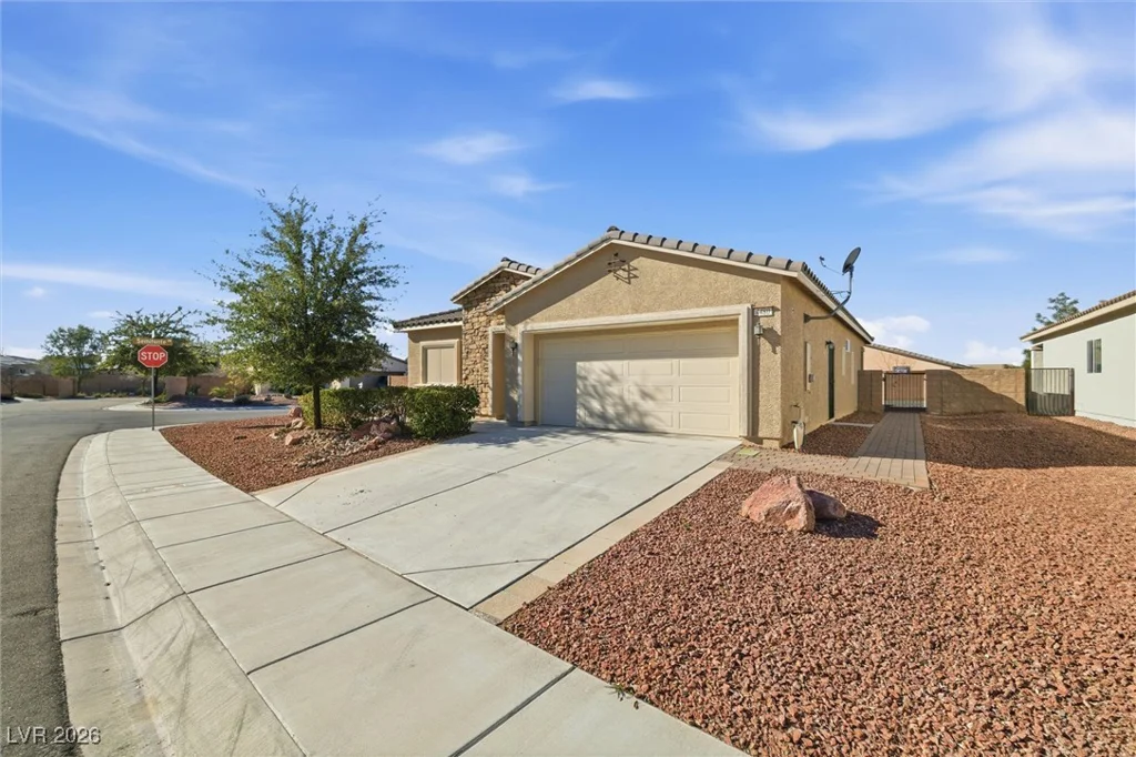 4480 La Grancia, Pahrump, NV 89061