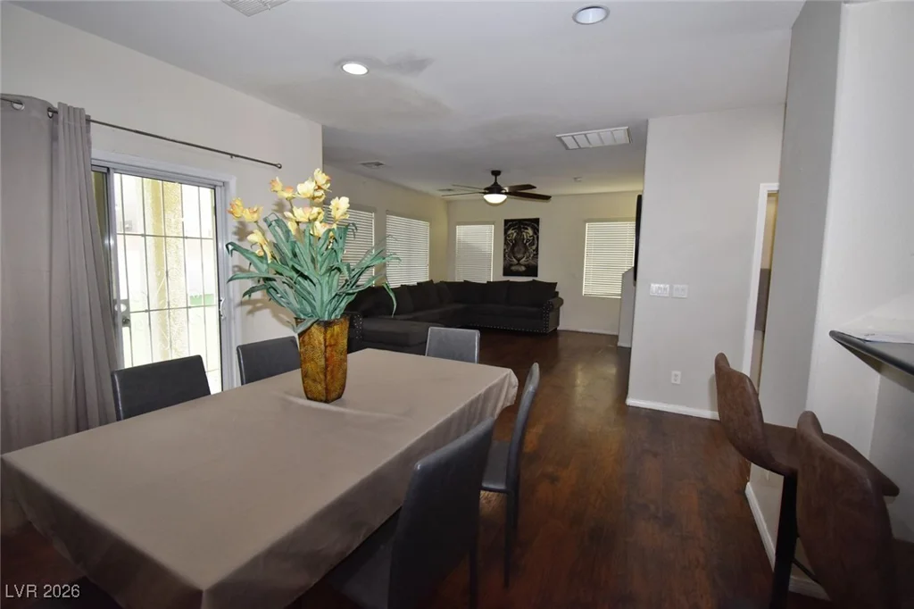 6158 Belmont Shores, Las Vegas, NV 89115