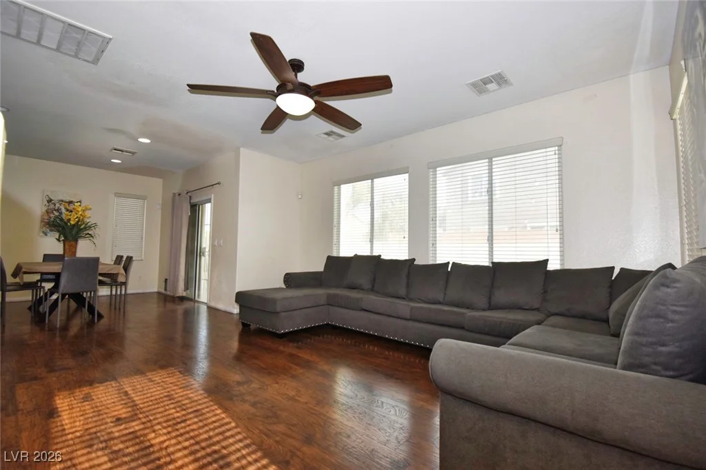 6158 Belmont Shores, Las Vegas, NV 89115