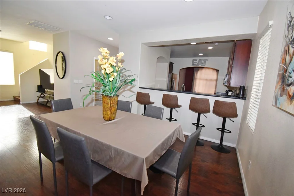 6158 Belmont Shores, Las Vegas, NV 89115