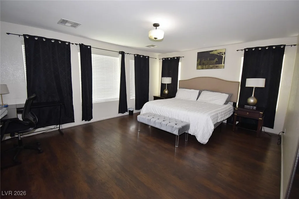 6158 Belmont Shores, Las Vegas, NV 89115