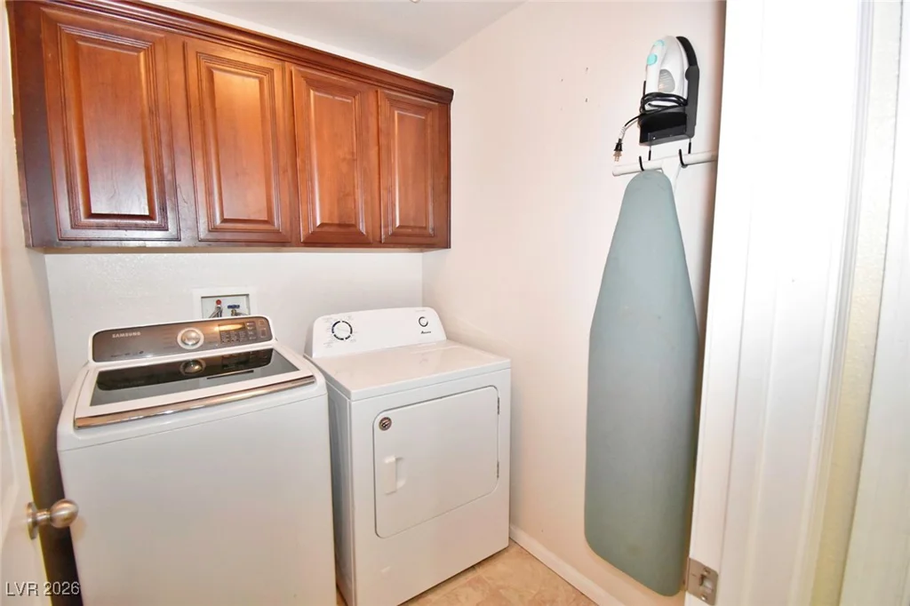 6158 Belmont Shores, Las Vegas, NV 89115
