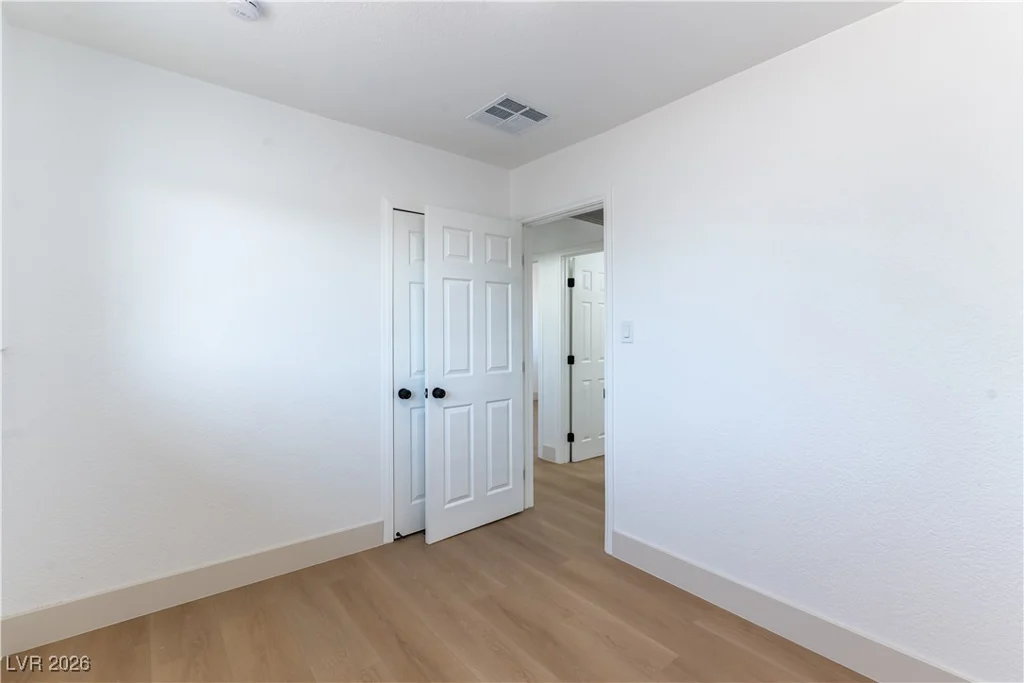 2816 Berg, North Las Vegas, NV 89030