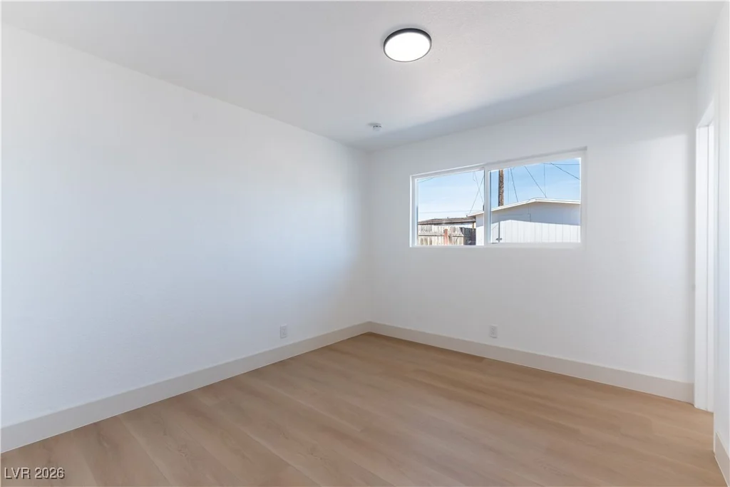 2816 Berg, North Las Vegas, NV 89030