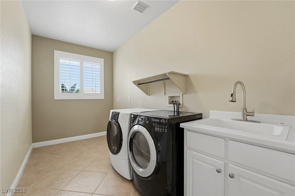 8119 Southern Comfort, Las Vegas, NV 89131