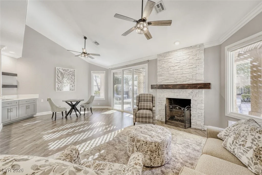 7607 Boca Raton, Las Vegas, NV 89113