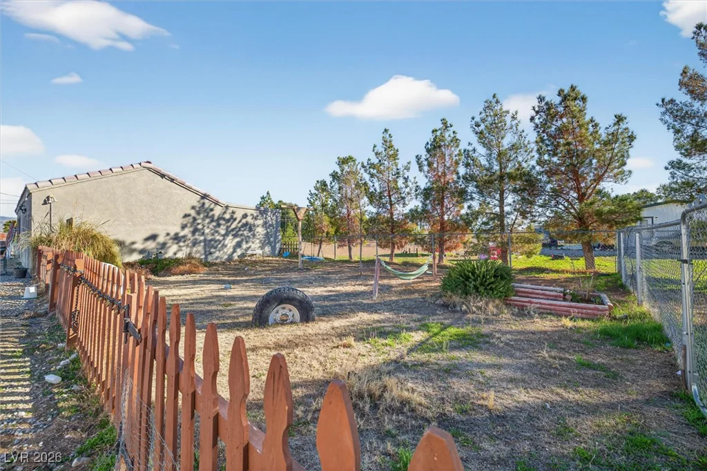 821 Happy, Pahrump, NV 89048