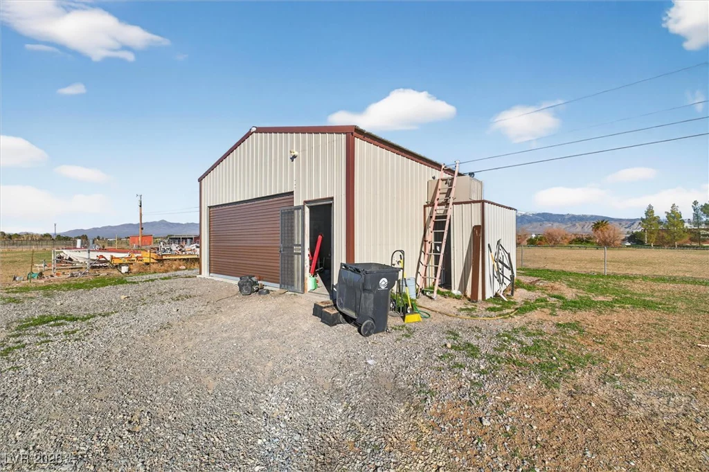 821 Happy, Pahrump, NV 89048