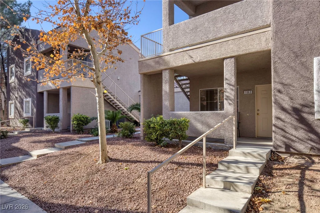 5250 Rainbow, Las Vegas, NV 89118