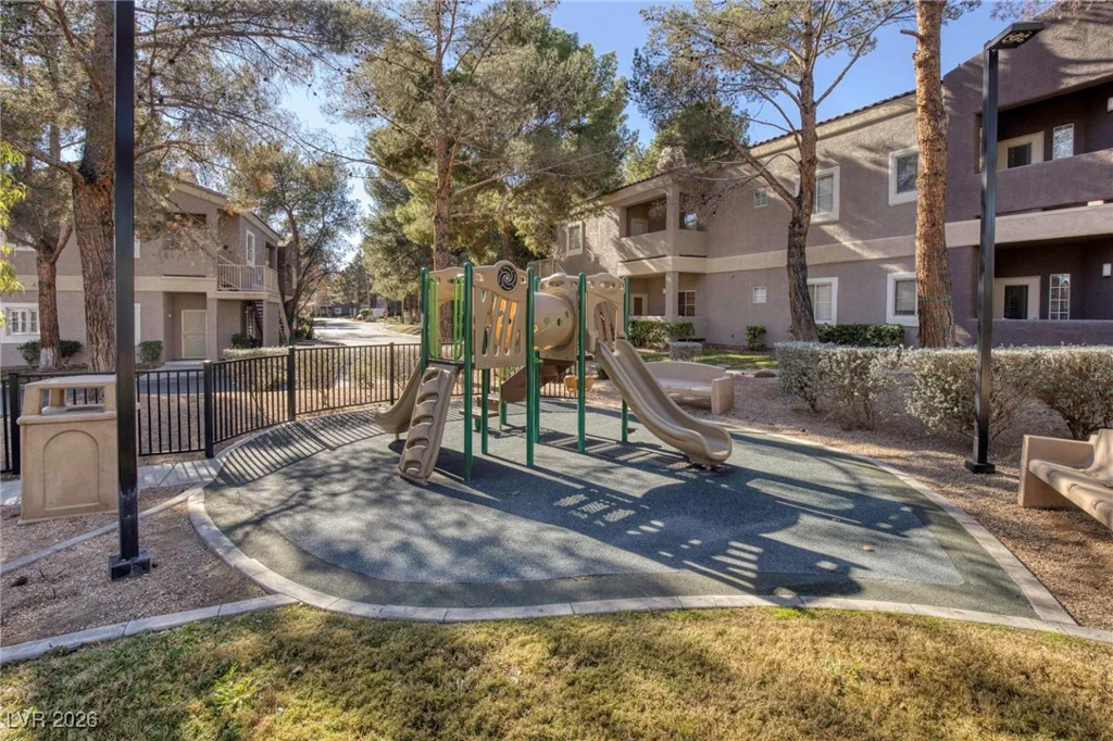 5250 Rainbow, Las Vegas, NV 89118