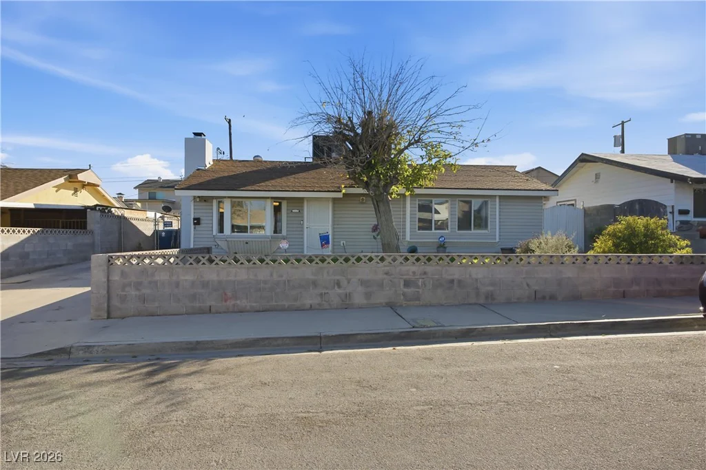 5213 Sugarfoot, Las Vegas, NV 89107