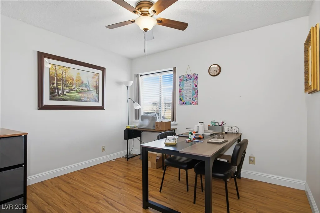 5213 Sugarfoot, Las Vegas, NV 89107