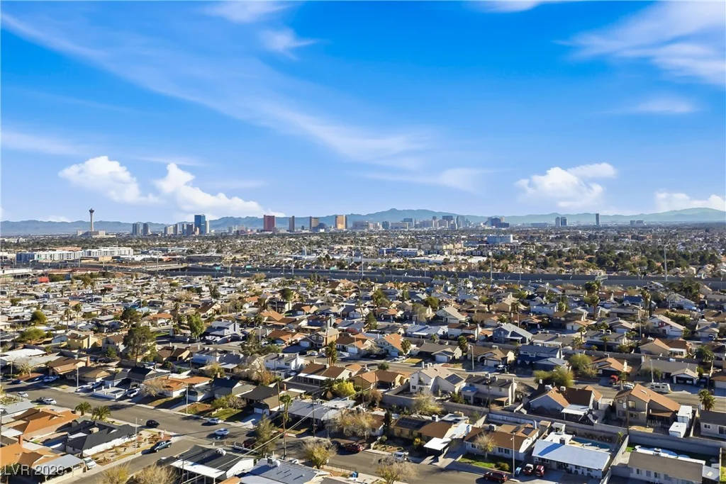 5213 Sugarfoot, Las Vegas, NV 89107