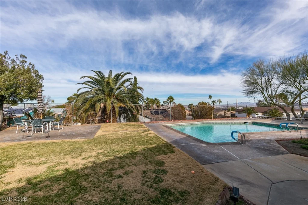 601 Calcutta, Henderson, NV 89015