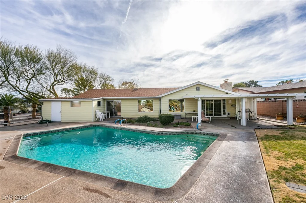 601 Calcutta, Henderson, NV 89015