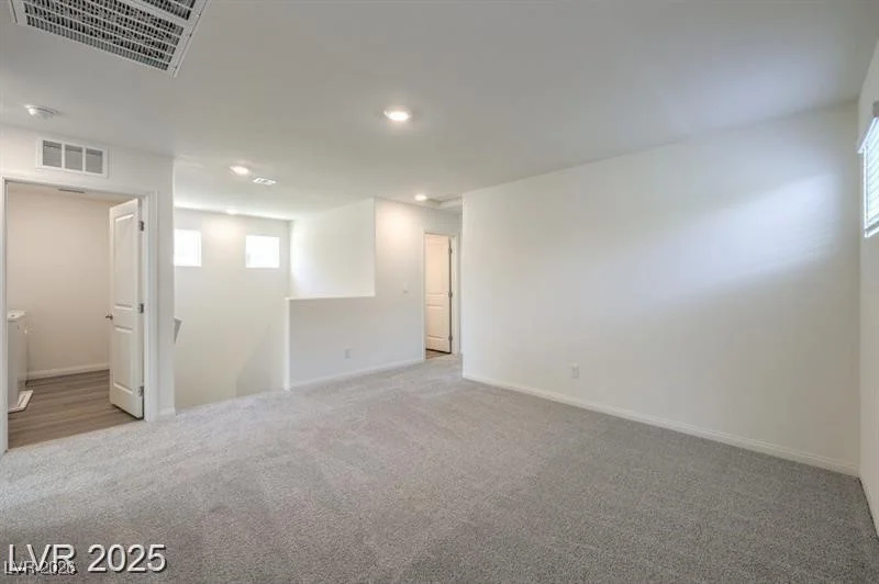 7524 Sierra River, North Las Vegas, NV 89084