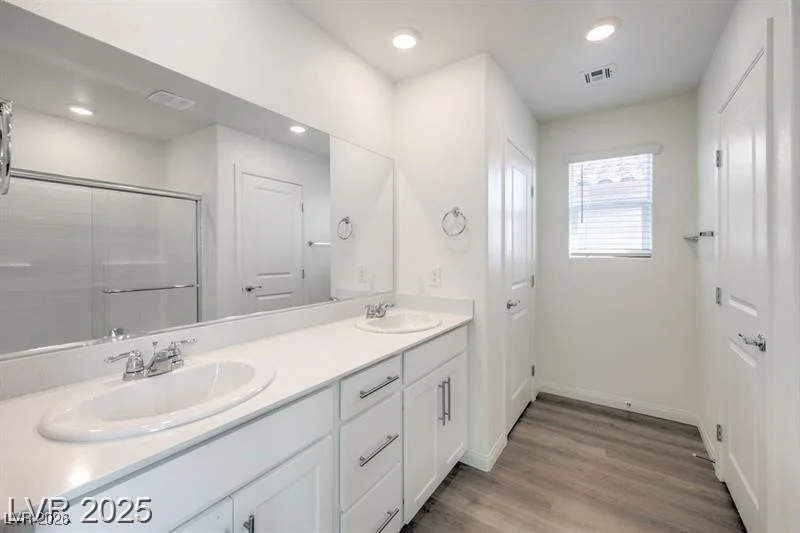 7524 Sierra River, North Las Vegas, NV 89084