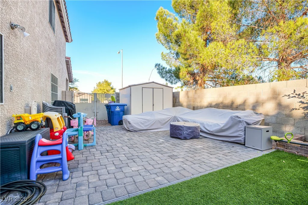 999 Blue Lantern, Henderson, NV 89015
