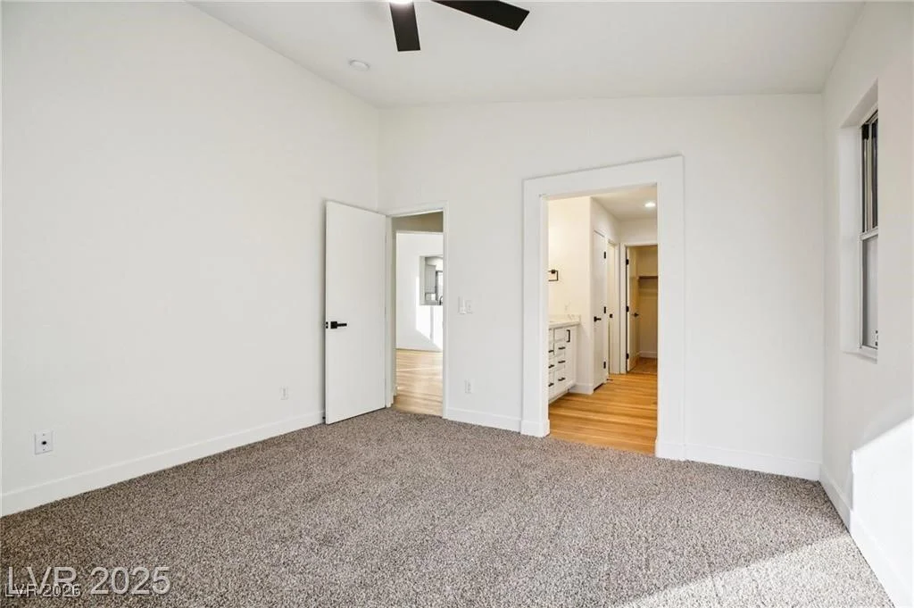 6027 Riflecrest, Las Vegas, NV 89156