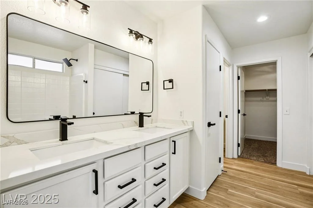 6027 Riflecrest, Las Vegas, NV 89156