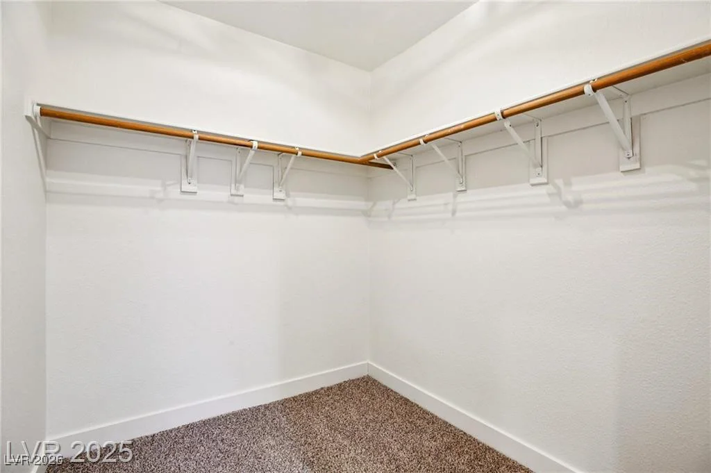 6027 Riflecrest, Las Vegas, NV 89156