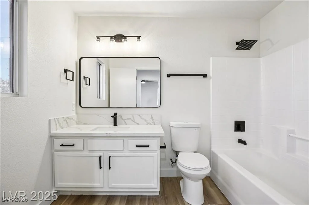 6027 Riflecrest, Las Vegas, NV 89156
