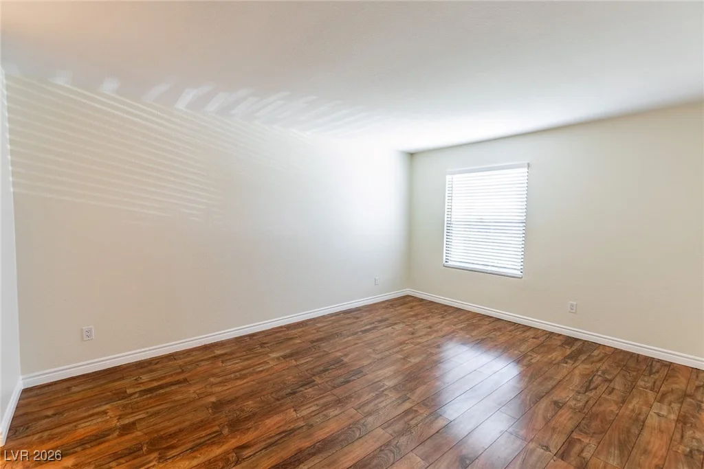 2451 Rainbow, Las Vegas, NV 89108