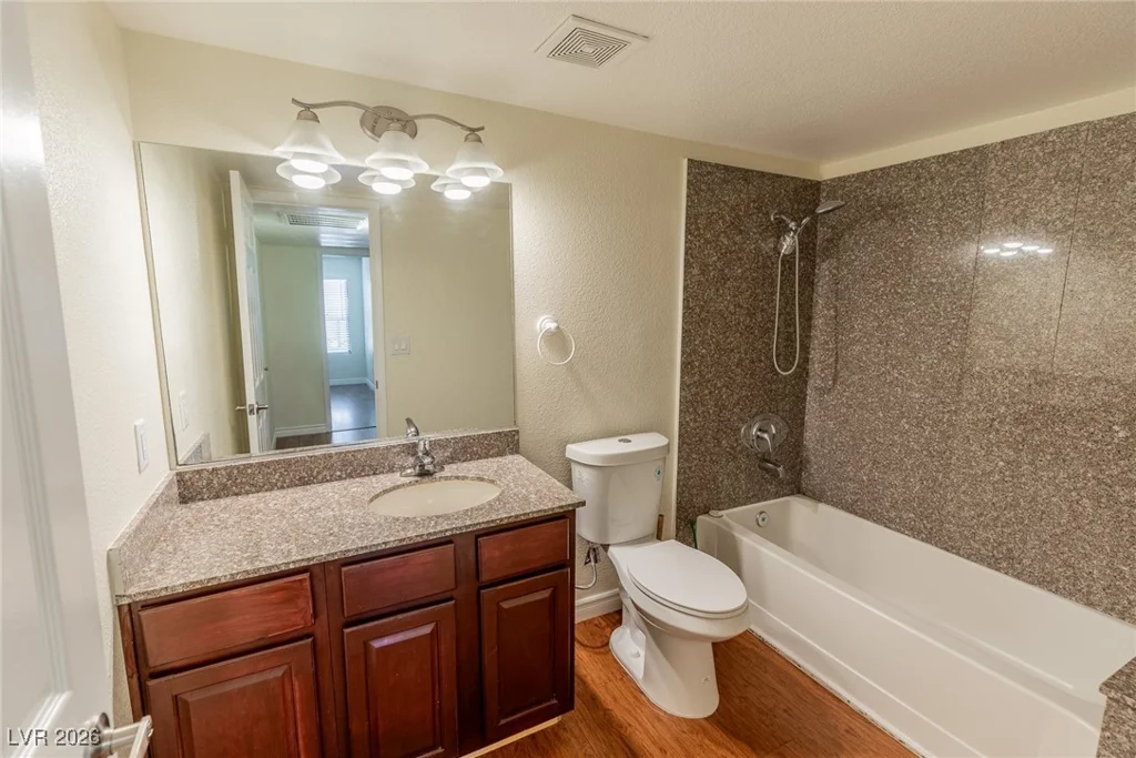 2451 Rainbow, Las Vegas, NV 89108