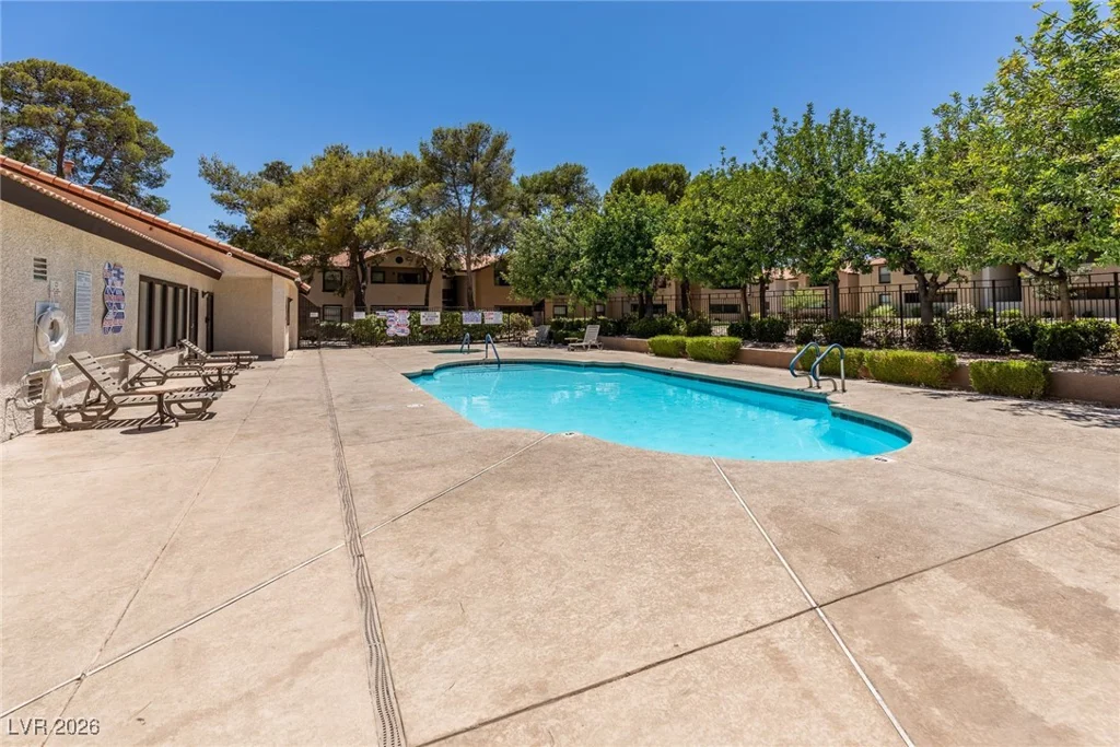 2451 Rainbow, Las Vegas, NV 89108