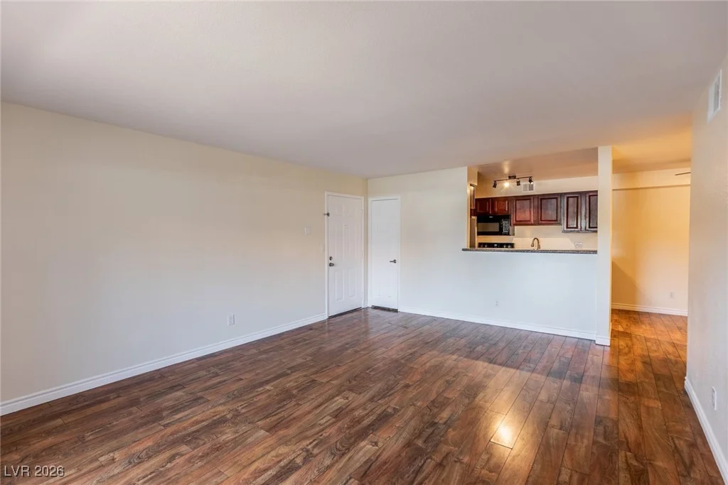 2451 Rainbow, Las Vegas, NV 89108