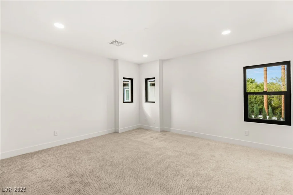 204 Luxaire, Las Vegas, NV 89144