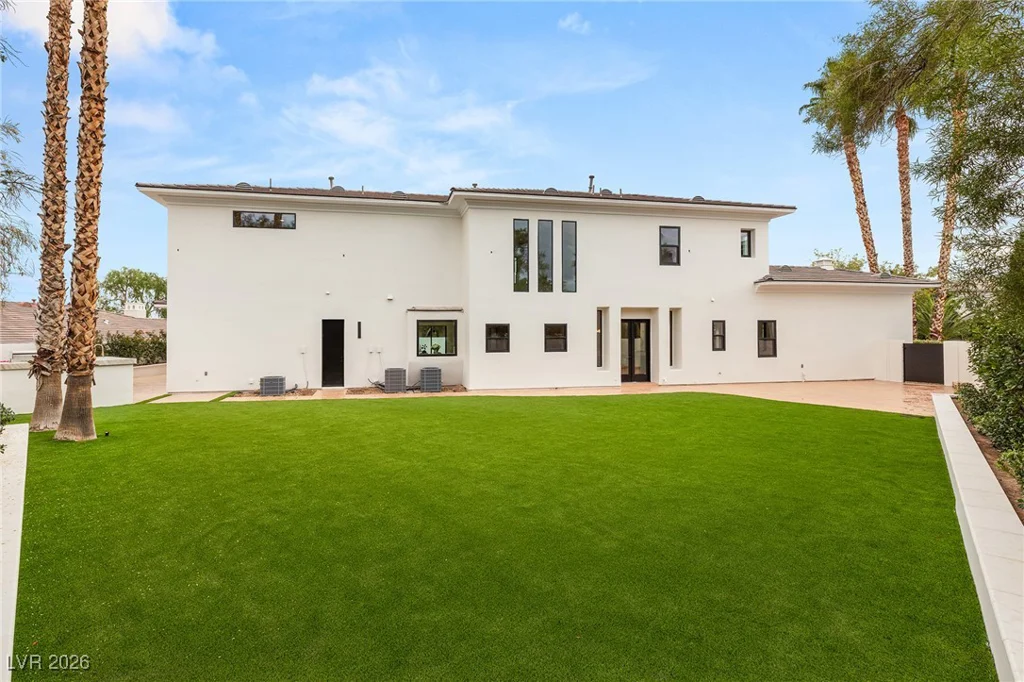 204 Luxaire, Las Vegas, NV 89144