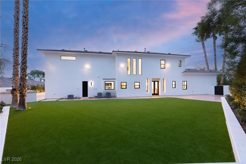 204 Luxaire, Las Vegas, NV 89144