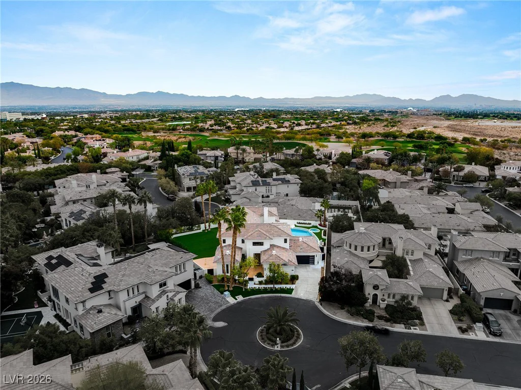 204 Luxaire, Las Vegas, NV 89144