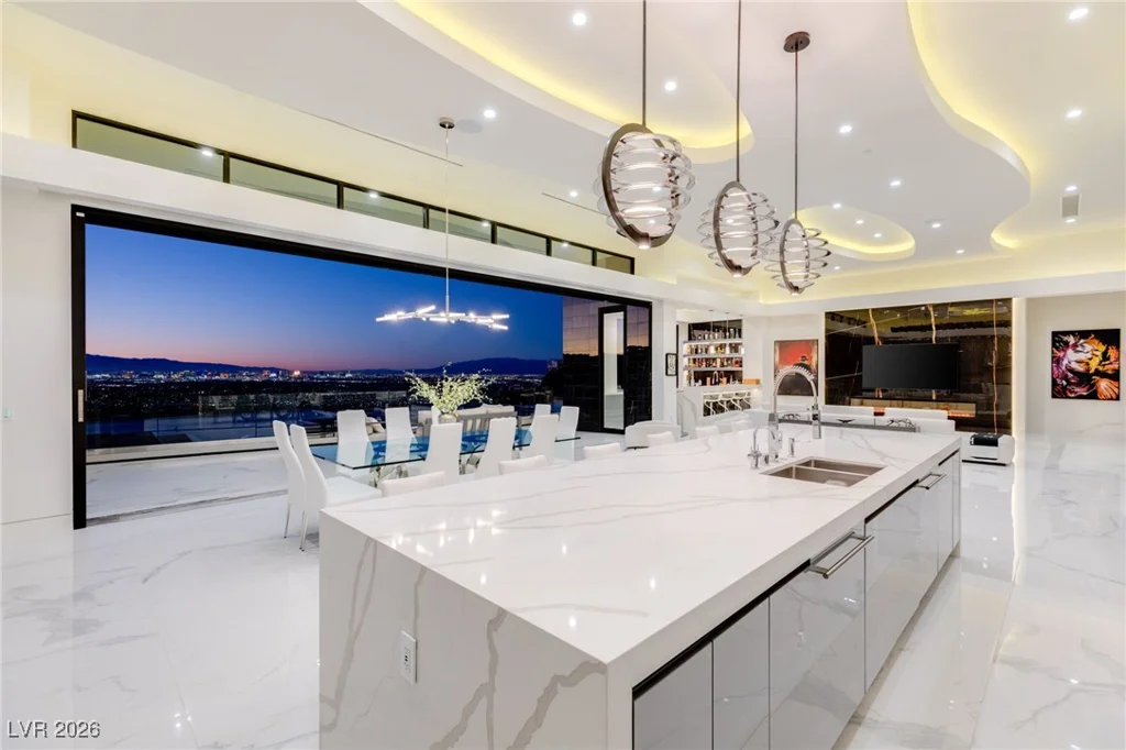 667 Solitude Rock, Henderson, NV 89012