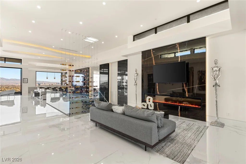 667 Solitude Rock, Henderson, NV 89012
