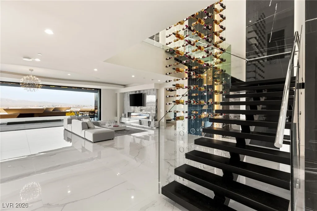 667 Solitude Rock, Henderson, NV 89012
