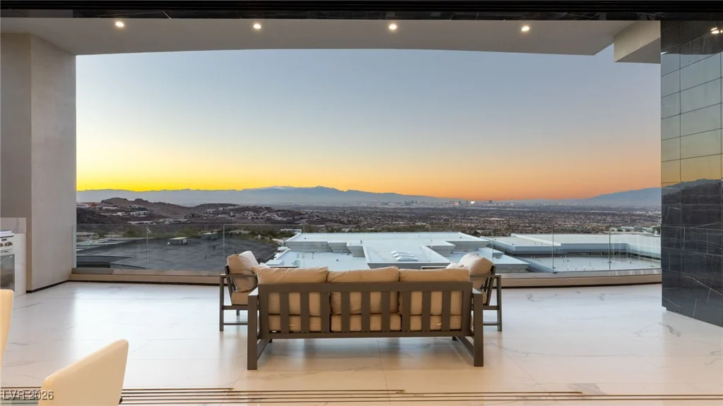 667 Solitude Rock, Henderson, NV 89012