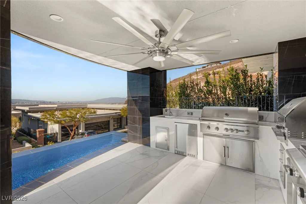 667 Solitude Rock, Henderson, NV 89012
