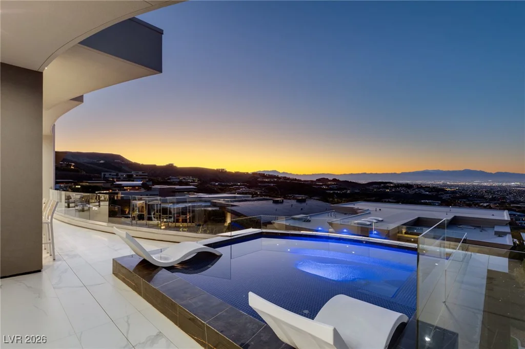 667 Solitude Rock, Henderson, NV 89012