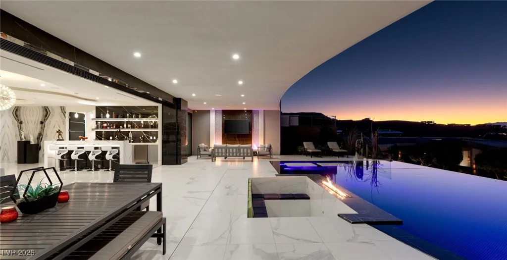 667 Solitude Rock, Henderson, NV 89012