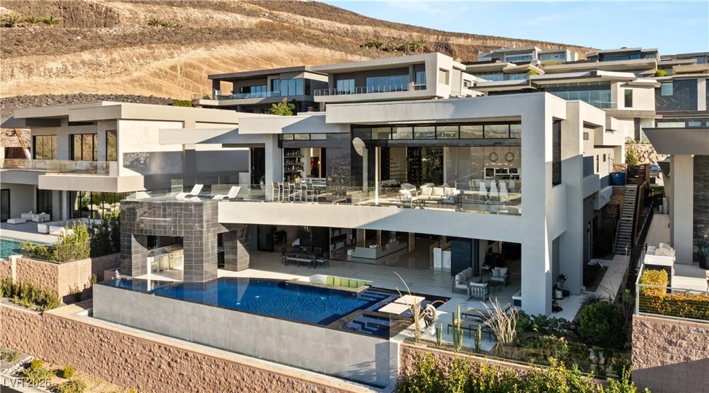 667 Solitude Rock, Henderson, NV 89012