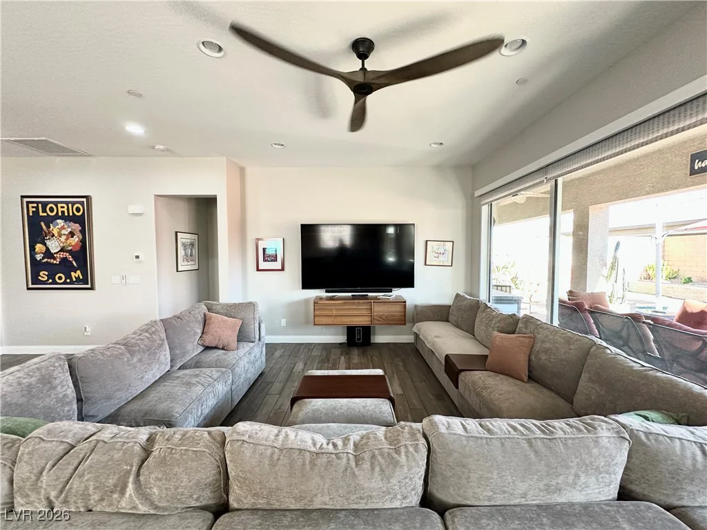 395 Wilbur Jurden, Henderson, NV 89011