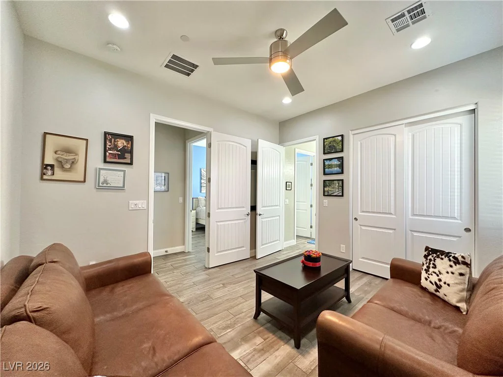 395 Wilbur Jurden, Henderson, NV 89011