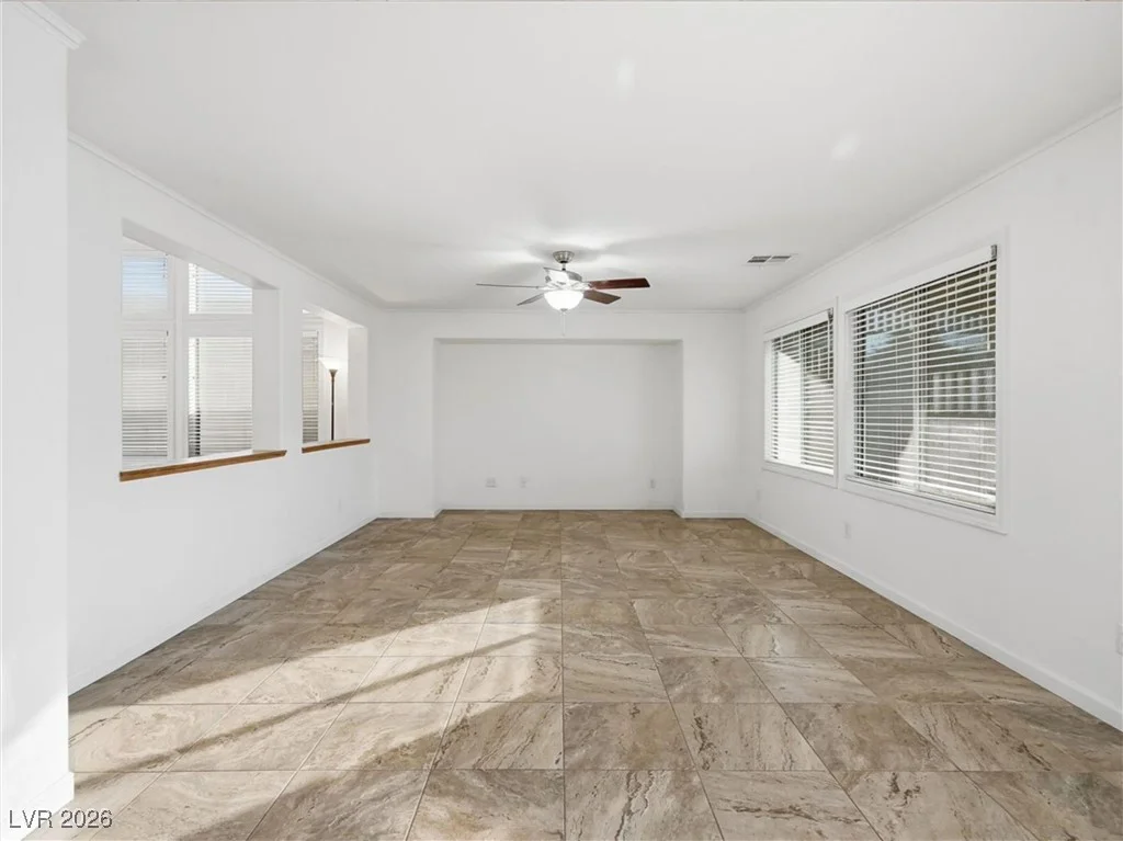 5521 Valley Canyon, Las Vegas, NV 89148