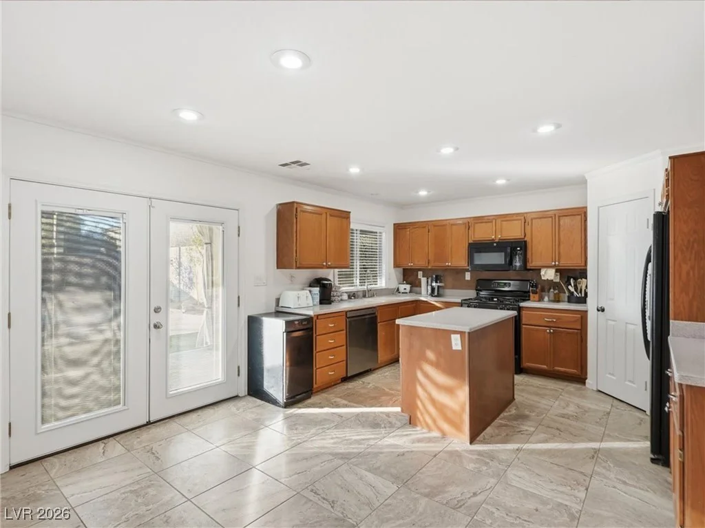 5521 Valley Canyon, Las Vegas, NV 89148