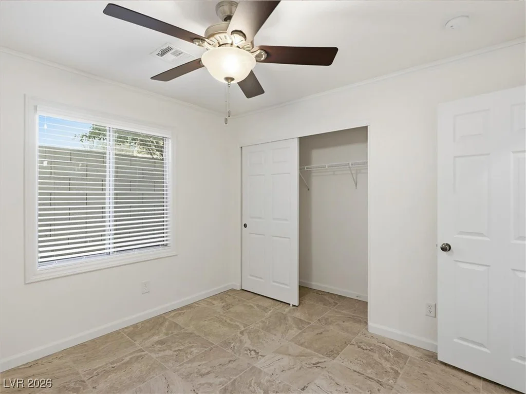 5521 Valley Canyon, Las Vegas, NV 89148