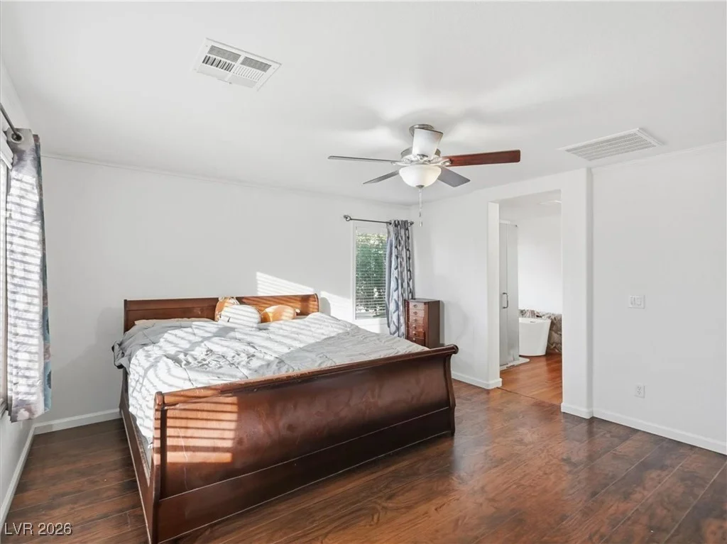 5521 Valley Canyon, Las Vegas, NV 89148