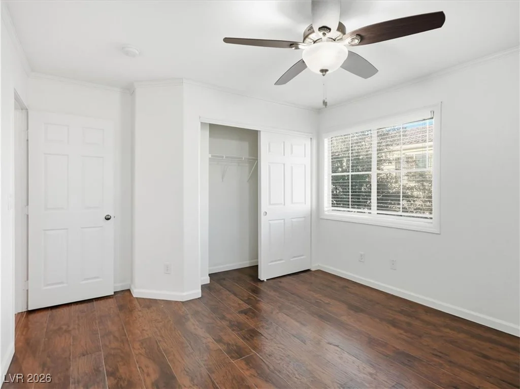 5521 Valley Canyon, Las Vegas, NV 89148